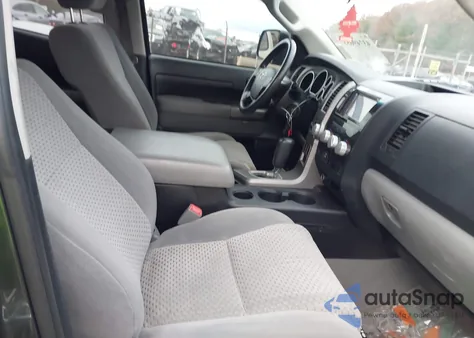 2010 Toyota Tundra Grade 5.7L V8 из США, поврежденный, VIN 5TFUY5F19AX141178
